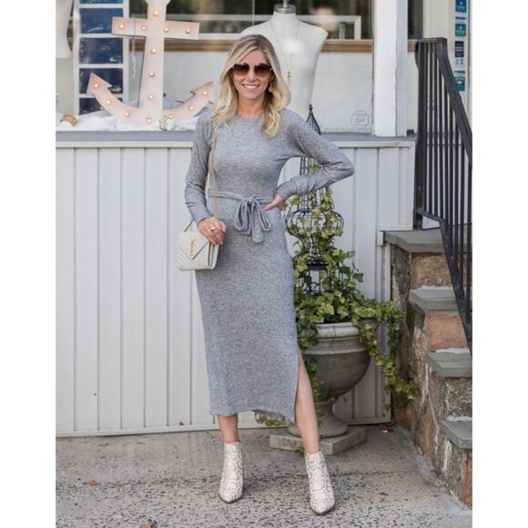 NWOT Topshop Long Sleeve Knit Midi Dress in Heather Gray - Picture 1 of 14